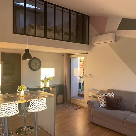 Spacieux Duplex, Vue Et Belle Terrasse * Йер