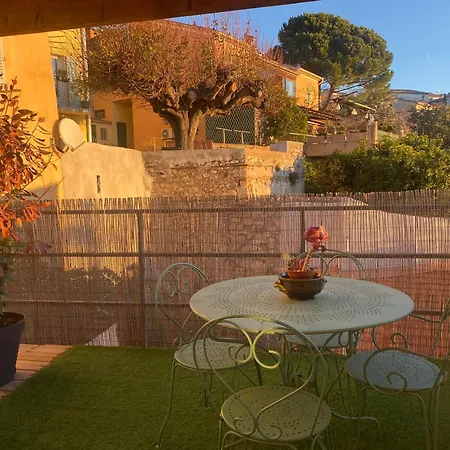 Spacieux Duplex, Vue Et Belle Terrasse Lägenhet