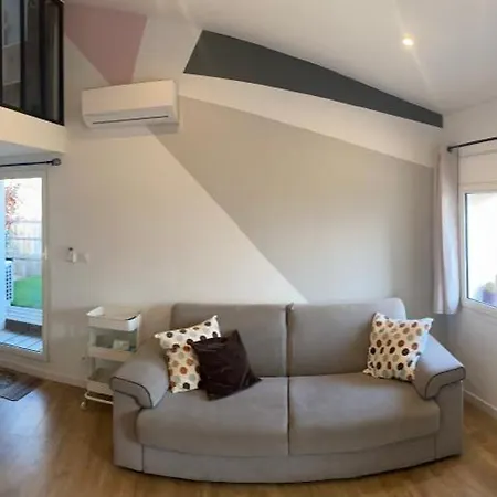 Spacieux Duplex, Vue Et Belle Terrasse